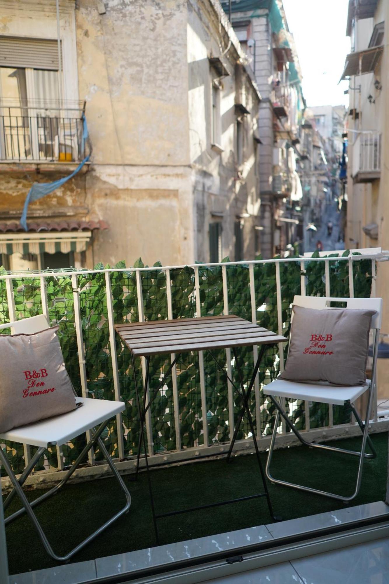 Beb Don Gennaro Bed & Breakfast Napoli Eksteriør bilde