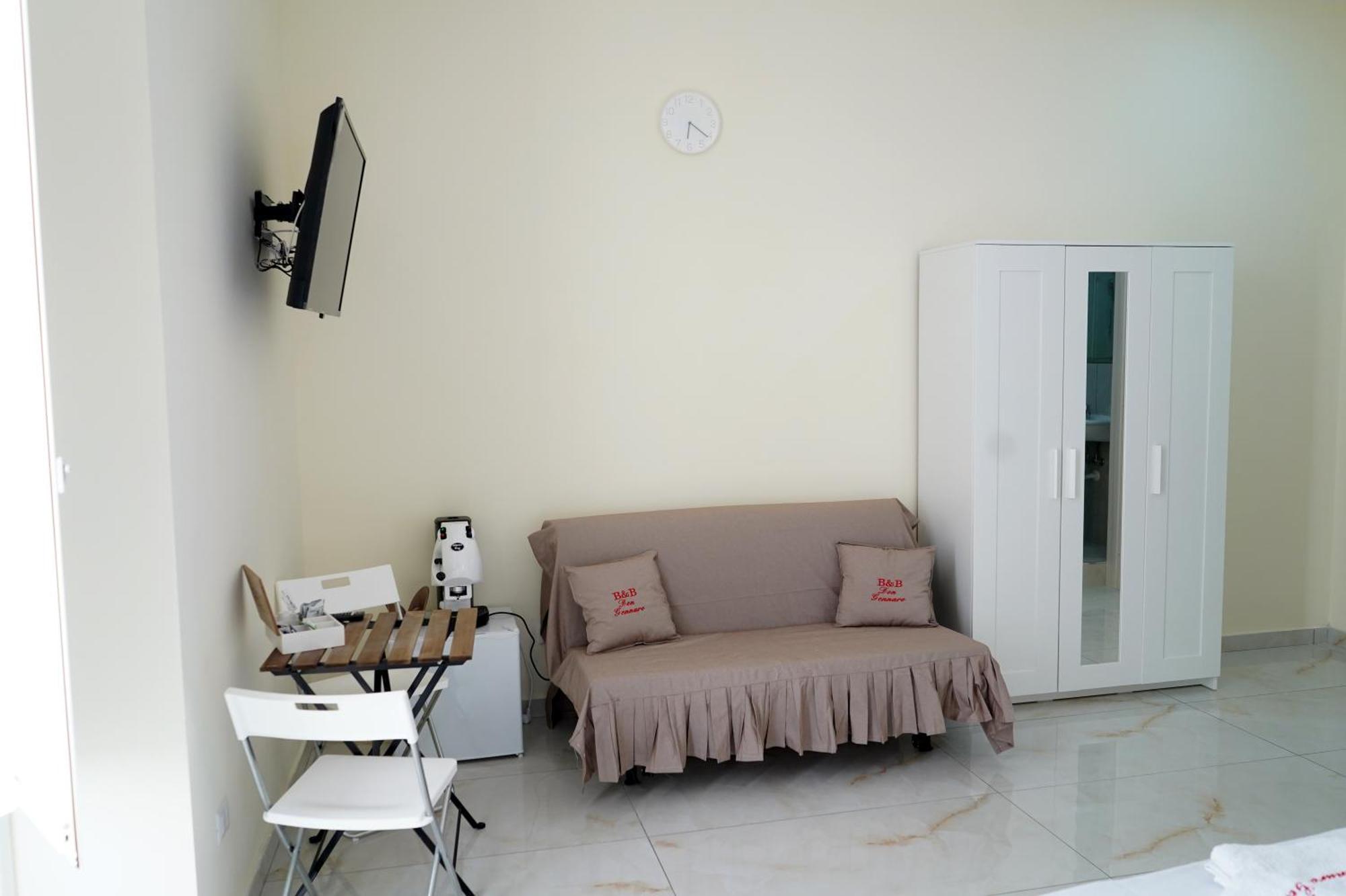 Beb Don Gennaro Bed & Breakfast Napoli Eksteriør bilde