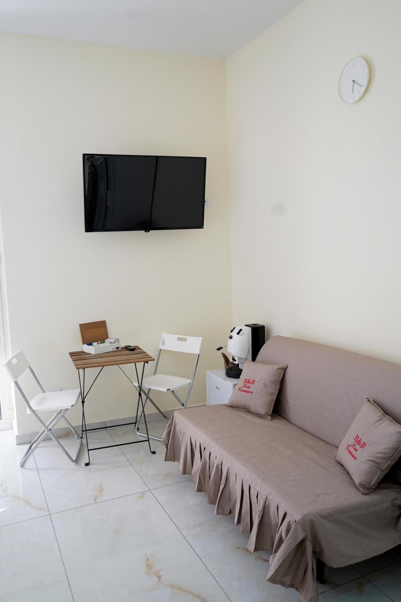 Beb Don Gennaro Bed & Breakfast Napoli Eksteriør bilde