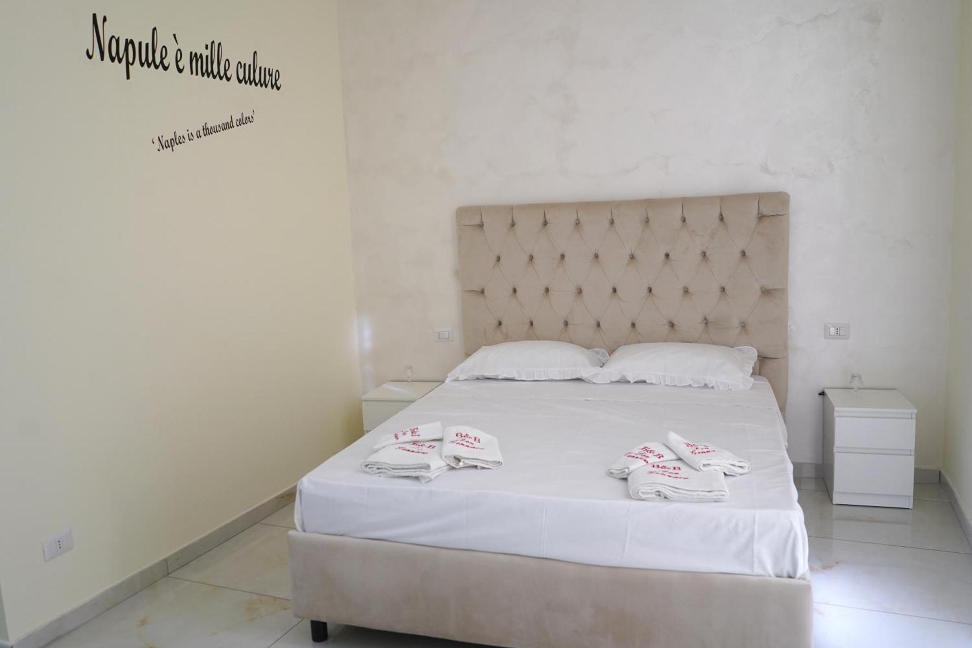 Beb Don Gennaro Bed & Breakfast Napoli Eksteriør bilde
