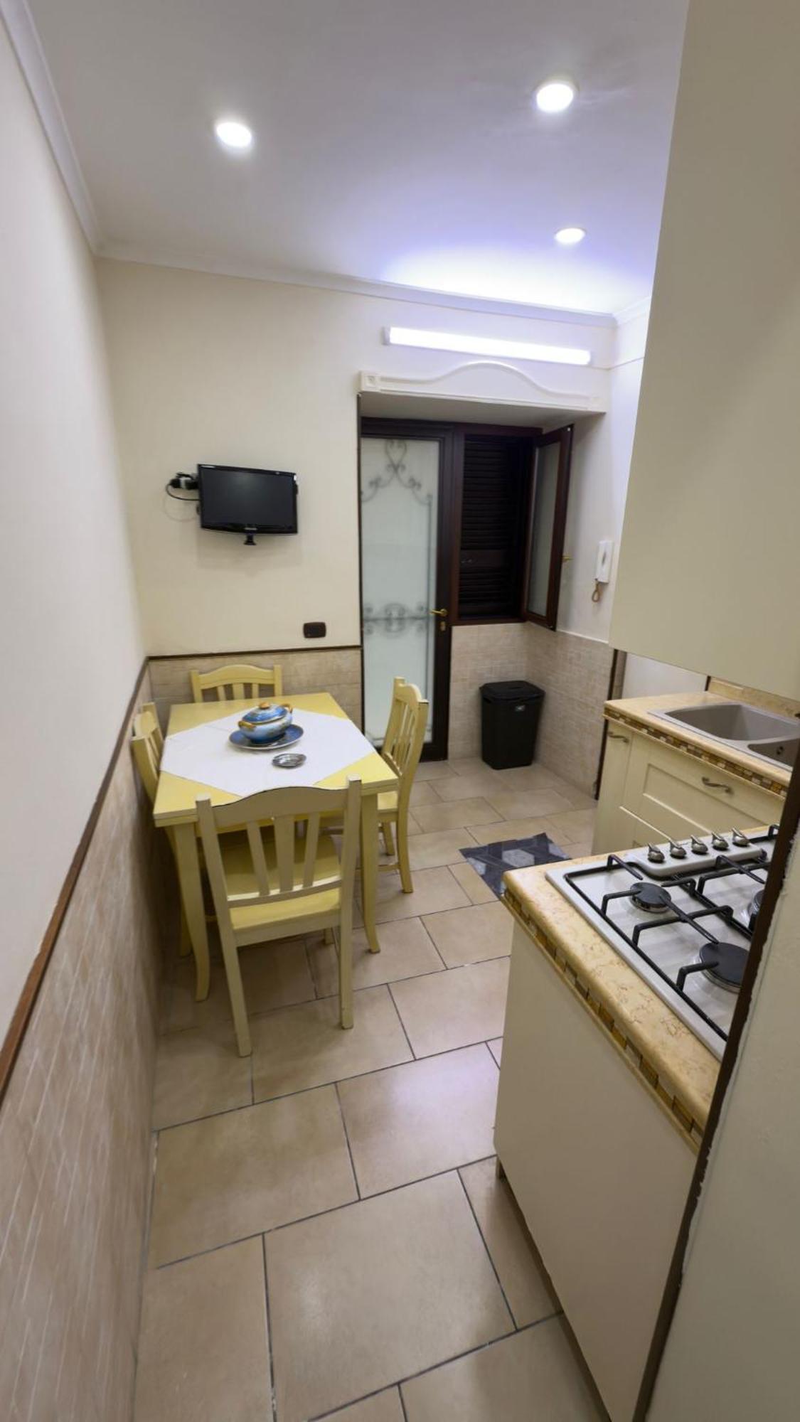 Beb Don Gennaro Bed & Breakfast Napoli Eksteriør bilde